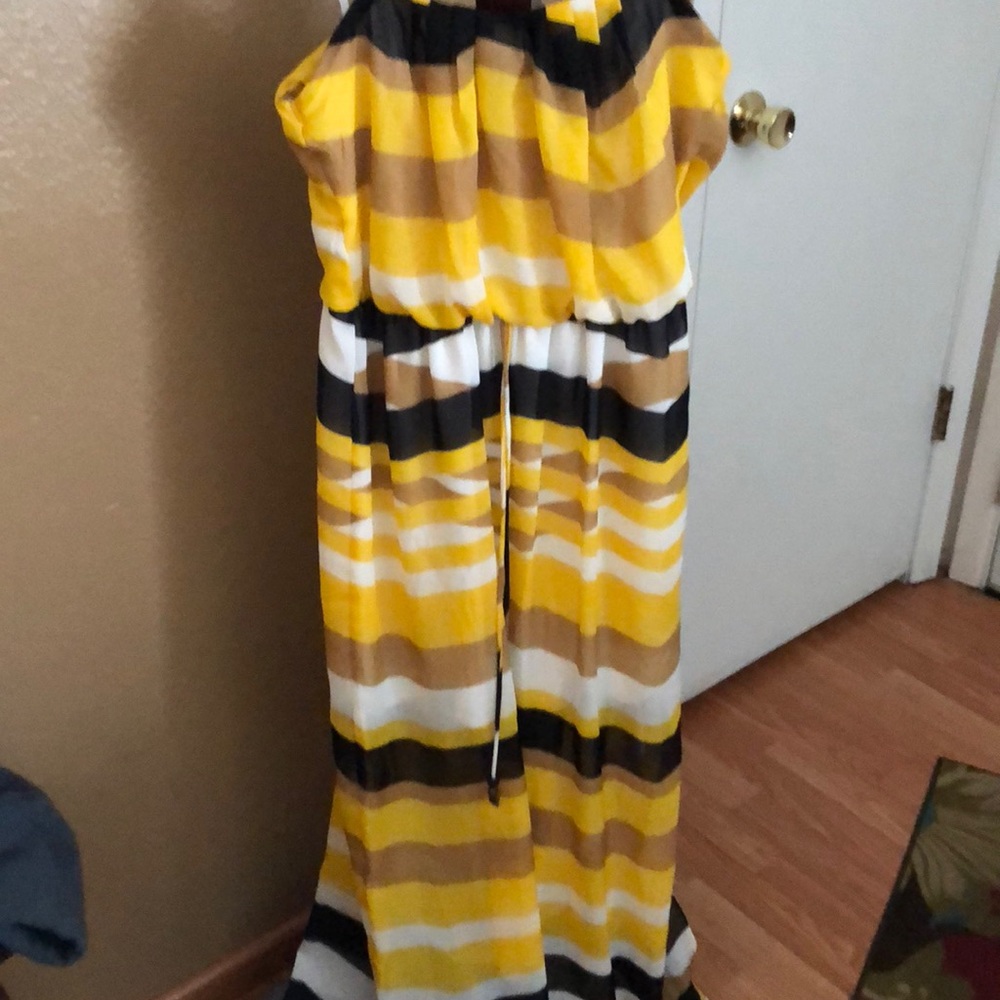 Strapless dress